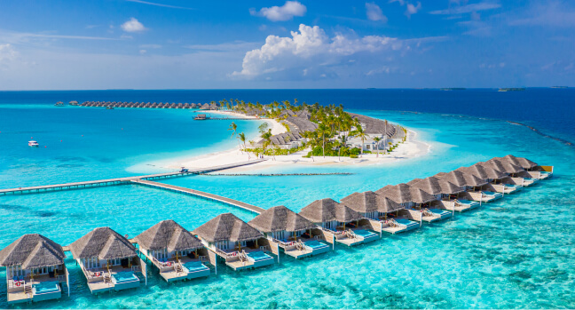 Malediven Luxusresort – Flitterwochen im Paradies